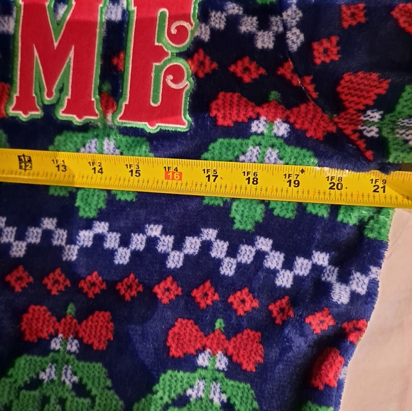 Dec 25th Unisex Mistletoe Zip Onesie Hoodie LG NWOT - Picture 11 of 11